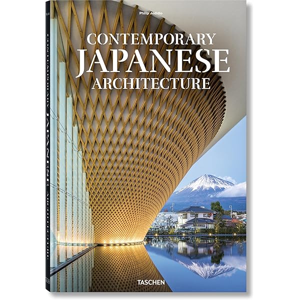 アート・デザイン・音楽 Architecture and Authority in Japan Blob-shaped silver building at a Japanese music college